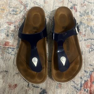 Navy blue Gizeh Birkenstock sandals